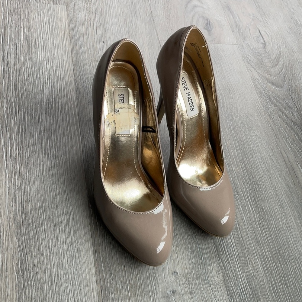 Steve Madden heels size 8